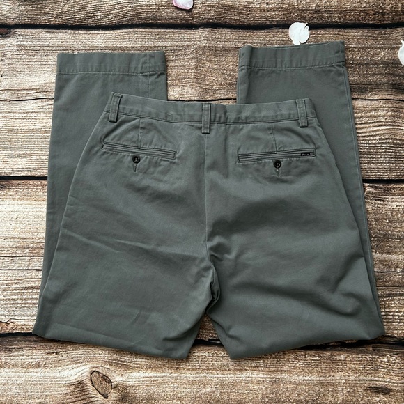 Polo Ralph Lauren Men’s Classic Fit Chino Pants Gray Size W31 x L30 - Picture 3 of 4